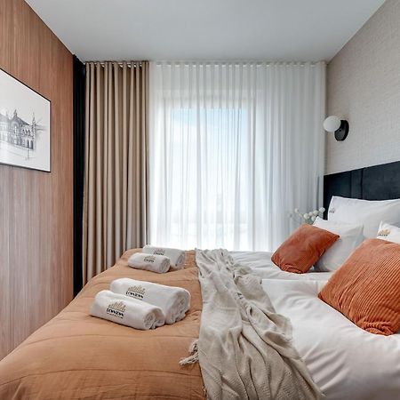 Nadmotlawie Riverside - Gym & Free Parking By Downtown Apartments Gdansk Ngoại thất bức ảnh