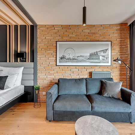Nadmotlawie Riverside - Gym & Free Parking By Downtown Apartments Gdansk Ngoại thất bức ảnh