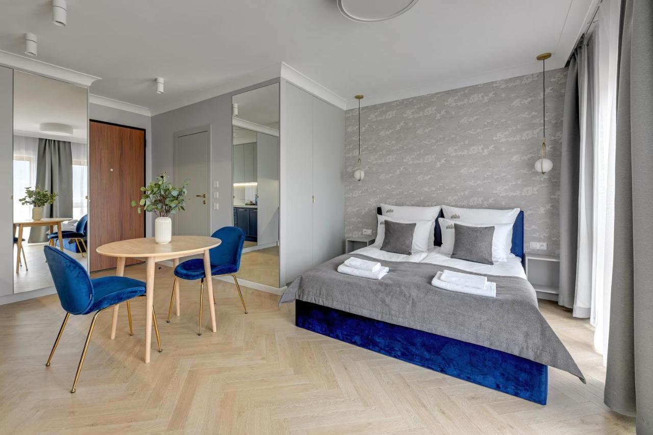 Nadmotlawie Riverside - Gym & Free Parking By Downtown Apartments Gdansk Ngoại thất bức ảnh