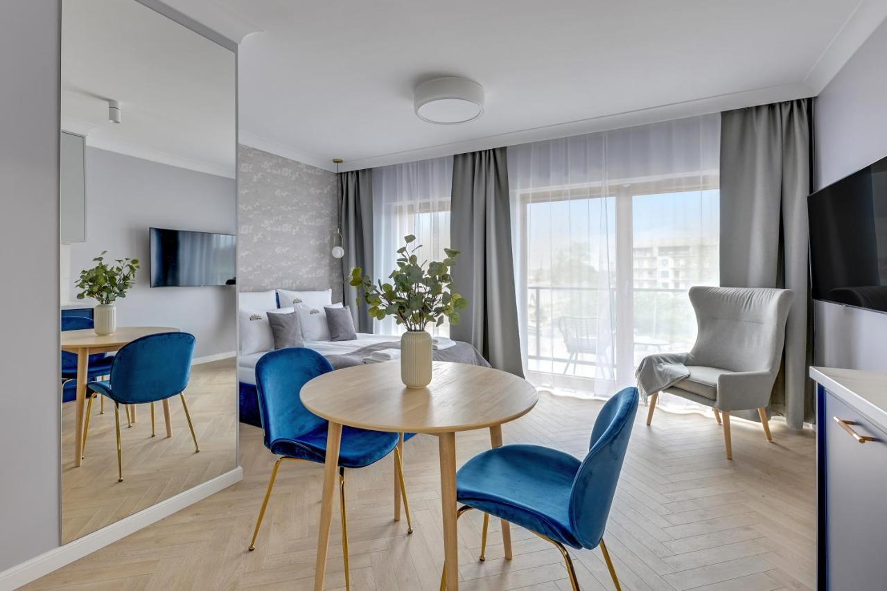 Nadmotlawie Riverside - Gym & Free Parking By Downtown Apartments Gdansk Ngoại thất bức ảnh
