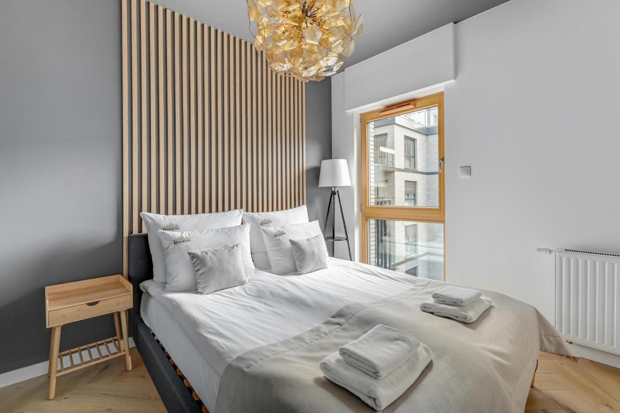 Nadmotlawie Riverside - Gym & Free Parking By Downtown Apartments Gdansk Ngoại thất bức ảnh